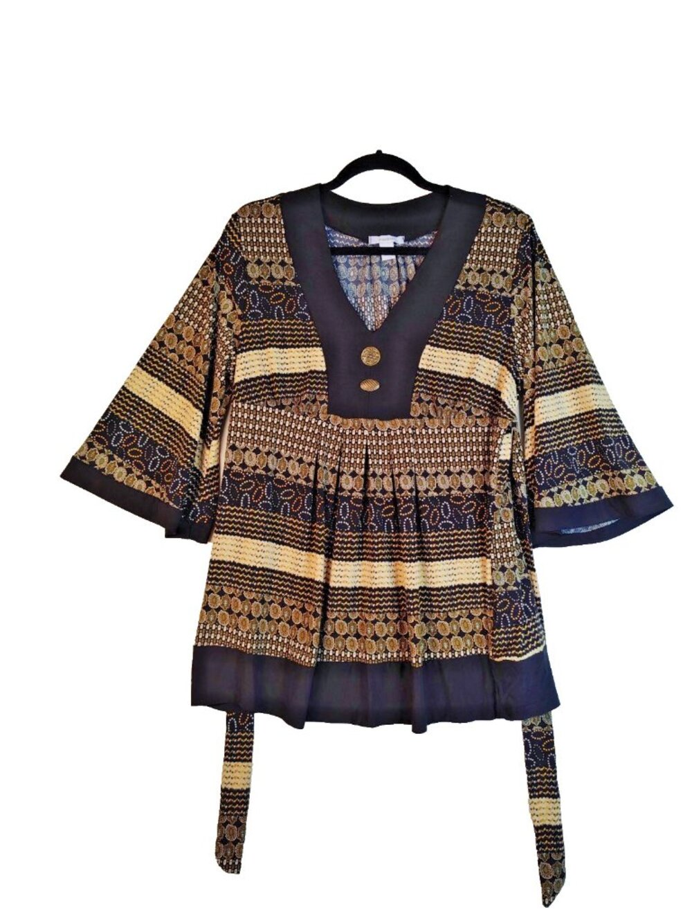 Dressbarn Woman's Blouse Boho Bell Sleeve V Neck Neutral Color Way Size Large